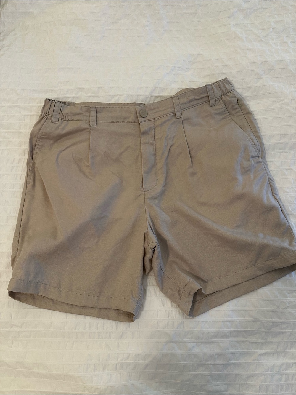 Mack Weldon Tech Linen Pleated Shorts